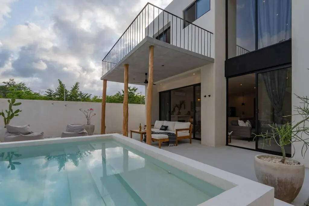 Casa Fili Kuruva Piscina&Jungle Villa Tulum